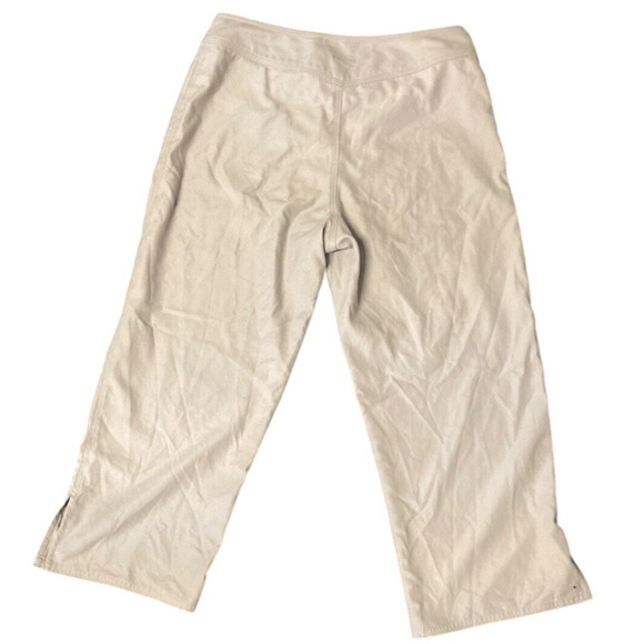 𝅺Patagonia light gray capri pants women's size 6 - see description - Picture 2 of 9